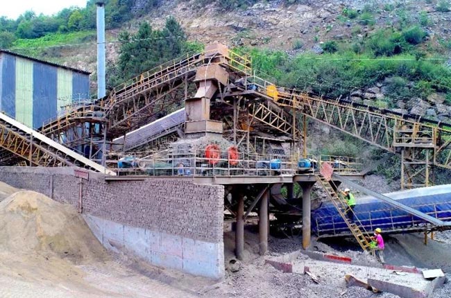 中新建材日產(chǎn)2000方砂石生產(chǎn)線(xiàn)