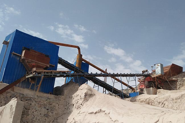 時(shí)產(chǎn)300噸1512重錘破使用現(xiàn)場(chǎng)