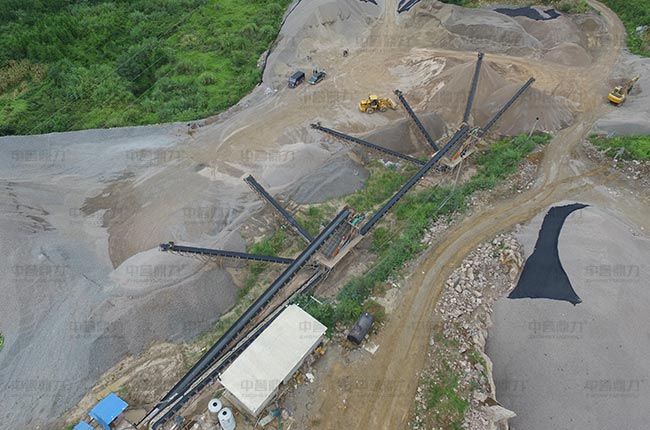 湖南張家界時產(chǎn)300噸鵝卵石機制砂生產(chǎn)線