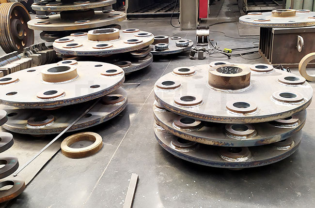 重型錘式破碎機(jī)錘盤(pán)