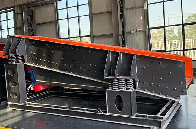 GZD1500×6000振動(dòng)給料機(jī)