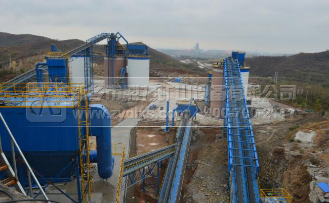 碎石生產(chǎn)線建設(shè)現(xiàn)場 碎石生產(chǎn)線建設(shè)現(xiàn)場