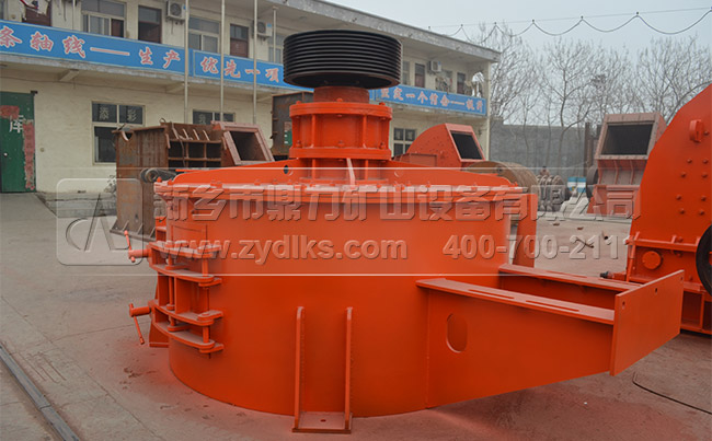 立軸沖擊式破碎機(jī) 立軸沖擊式破碎機(jī)