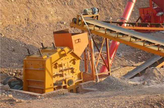 反擊式破碎機(jī) 反擊式破碎機(jī)