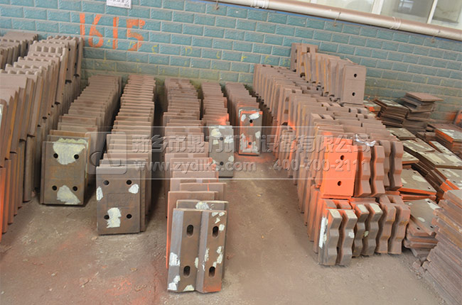 破碎機(jī)襯板 破碎機(jī)襯板