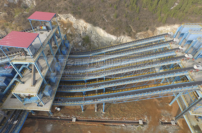 帶式輸送機(jī) 帶式輸送機(jī)