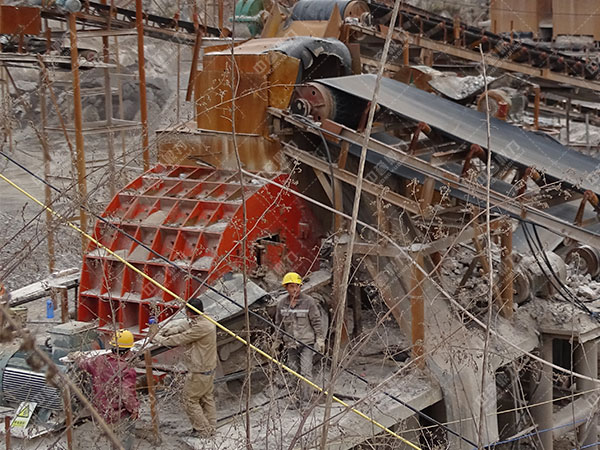 青石破碎機(jī) 青石破碎機(jī)