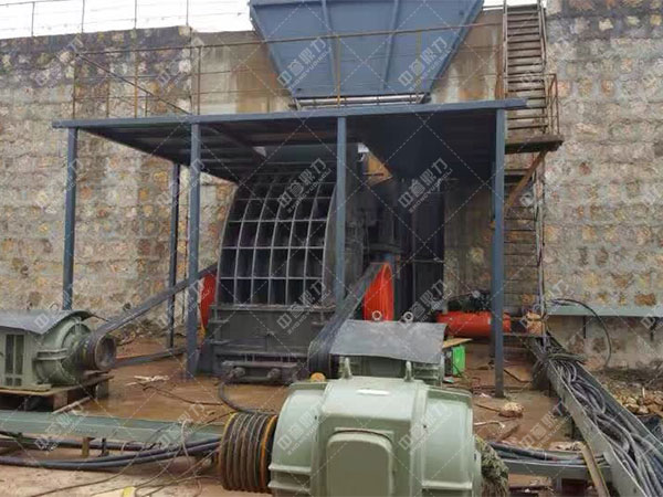 礦山粉碎機(jī) 礦山粉碎機(jī)