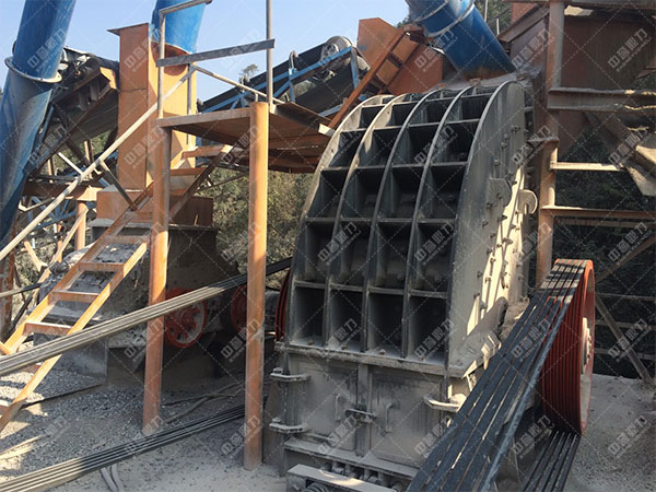 中譽鼎力錘式破碎機