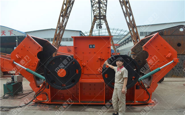 雙轉(zhuǎn)子制砂機(jī)性能特點(diǎn)