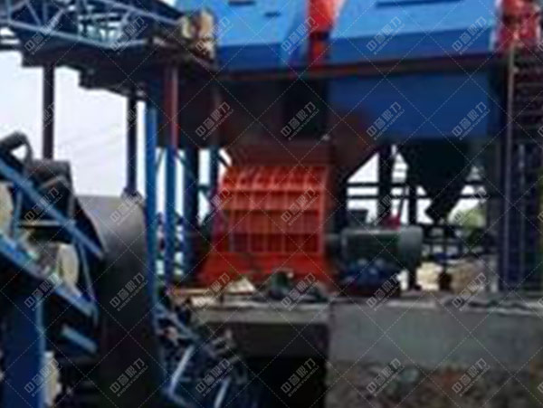 石膏錘式破碎機(jī)