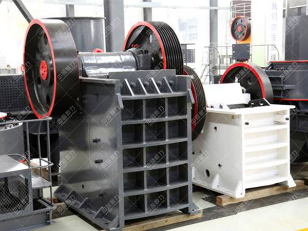 顎式破碎機(jī)