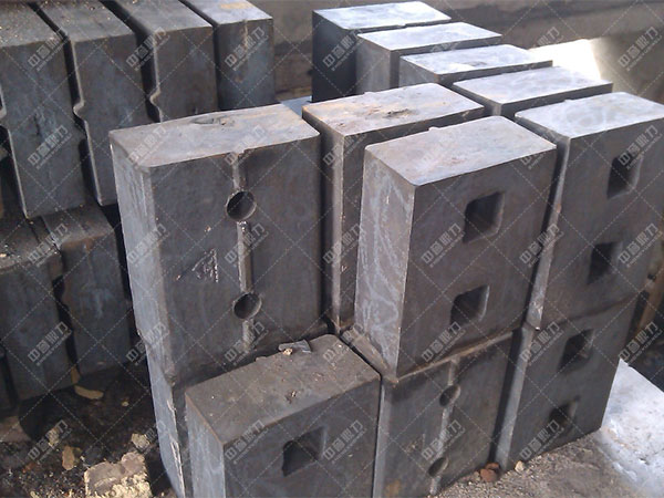 反擊式破碎機(jī)板錘