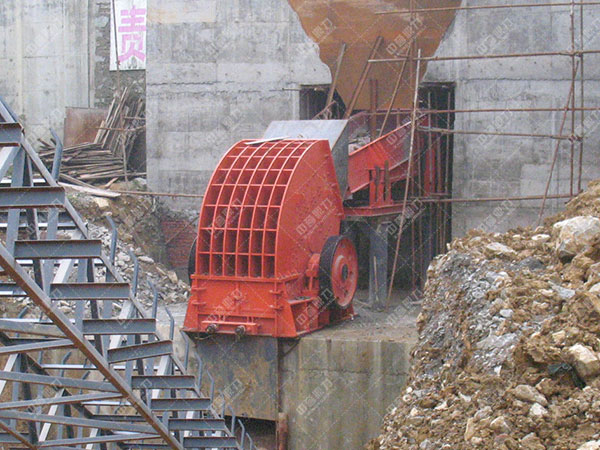 pc1510型號錘式破碎機(jī)