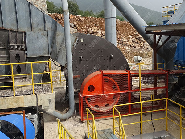 錘式破碎機(jī)