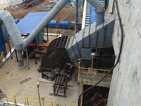 反擊錘式破碎機(jī)