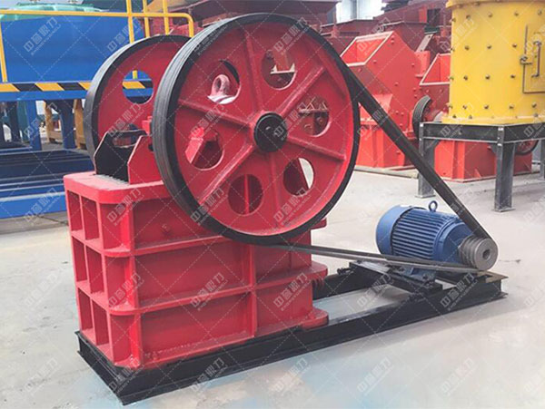 顎式粉碎機(jī)