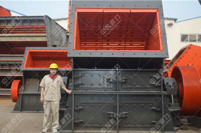 pcz重型錘式破碎機(jī)