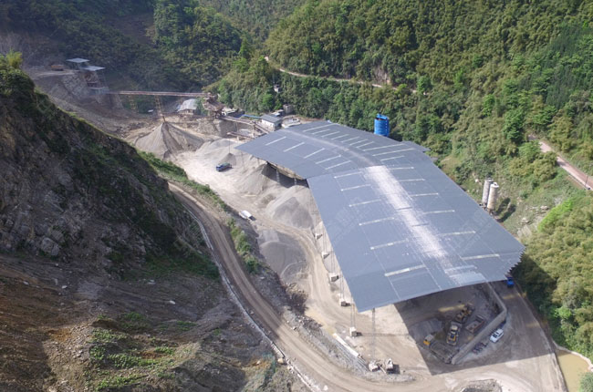 四川沐川縣河口采石場(chǎng)時(shí)產(chǎn)400-500生產(chǎn)線